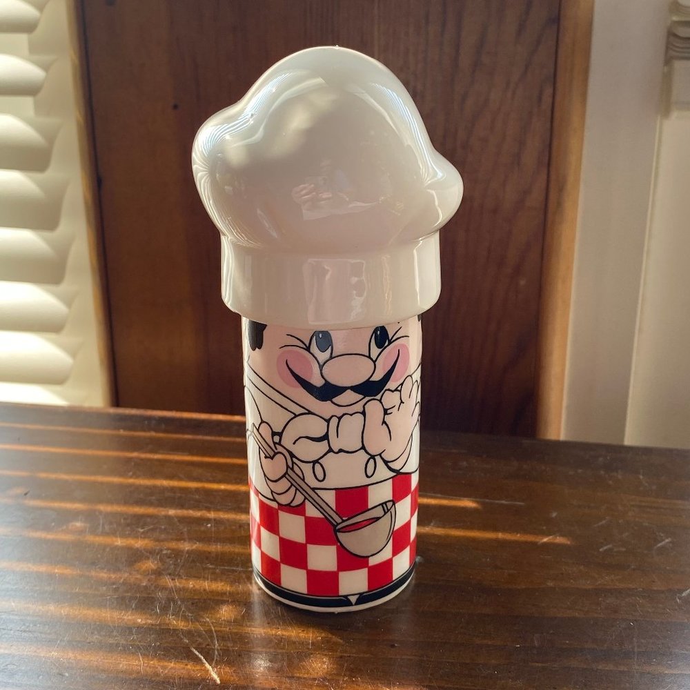 Vintage Stacking Chef Salt and Pepper Shaker Set Giftco
